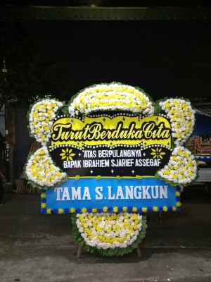 Papan Bunga Duka di Berohol